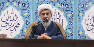 هرکس دل در گرو انقلاب اسلامی دارد بسیجی است