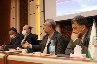 با تشکیل قرارگاه صنعتی خاتم الانبیاء (ص) می توانیم در عرصه های گوناگون صنعتی منشاء اثر باشیم