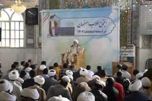 تصاویر / اجتماع طلاب اصفهان در آستانه انتخابات 1402