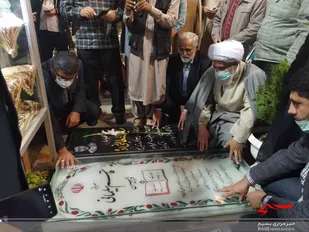 در پاسداری و پشتیبانی از ولایت مثل حاج قاسم عمل کنیم