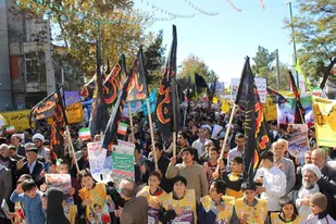 برگزاری راهپیمایی 13 آبان شاهرود