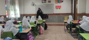 معرفی سیره شهدا در مدارس دخترانه شهر اهرم