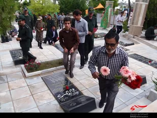 غبار روبی و تجدید میثاق با شهدای گلگون کفن