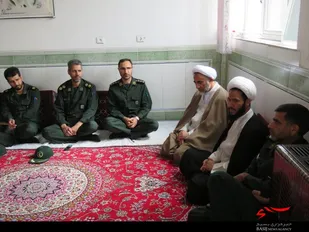 دیدار فرماندهی و کارکنان ناحیه مقاومت بسیج فریدونشهر با امام جمعه شهرستان
