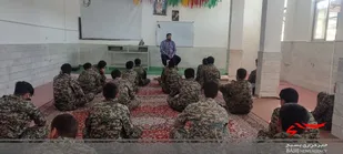 دوره آموزش نظامی در پایگاه بسیج امام علی(ع) برگزار شد