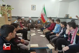 برگزاری جشن تکلیف بندگی با حضور روزه اولی&zwnj;های پایگاه شهید نجفی اسدآباد
