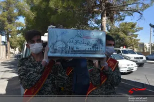 برگزاری مراسم تشییع شهدا گمنام و گرامیداشت یاد شهدای دانش آموز هنرستان خیامی بیرجند
