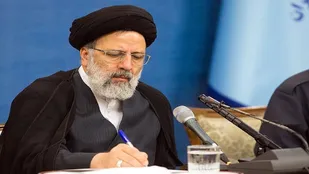 حکم استاندار خوزستان از سوی رئیس جمهور ابلاغ شد