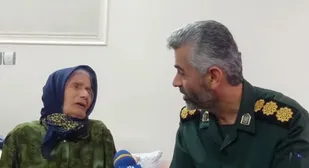 دیدار جمعی از فعالان ورزشی و قرآنی با خانواده شهید ورزشکار ساروی