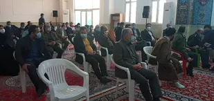 مسئولان دستگاه&zwnj;های اجرایی و اعضای بسیج کارمندان با امام جمعه گرمسار دیدار کردند