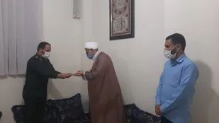 فرمانده ناحیه محمد رسول الله(ص) با امام جمعه کنگان دیدار کرد