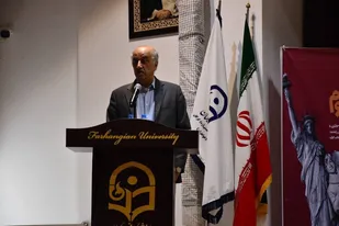 دانشجویان رسالت مهمی در برابر ۱۳ آبان دارند