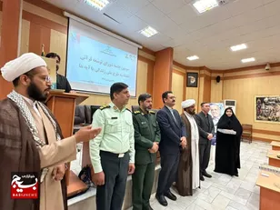 راه نجات و سعادت آدمی در گرو تمسک جستن به قرآن و اهل بیت