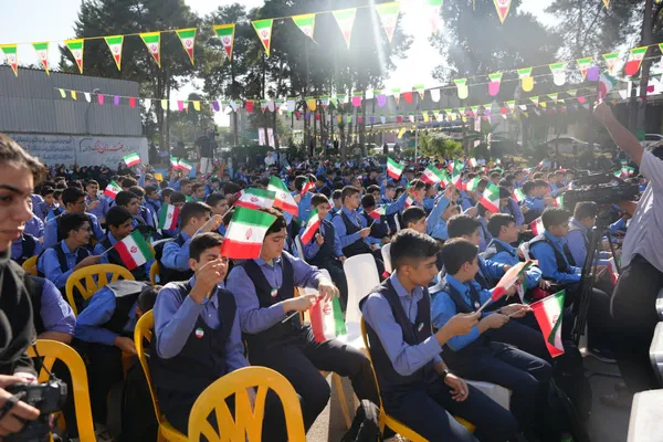 زنگ مهر و مقاومت در مدارس استان گلستان نواخته شد