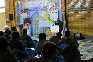 برگزاری گرامیداشت سالروز عملیات والفجر 8 در لردگان