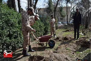 کاشت 2000 اصله نهال در محوطه لشکر 3 ارومیه