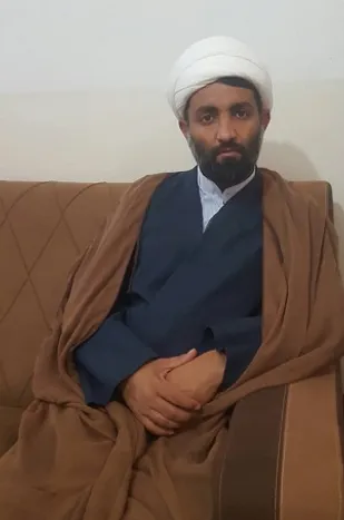 حجاب  معرف شخصیت وعفت زن مومن است