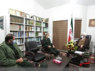 فرمانده سپاه کربلا با خانواده سردار شهید علوی دیدار کرد