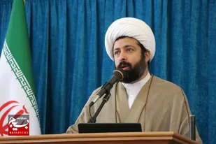 تعارض فقر و گرانی، با کرامت مردم/چرا توان ساخت ناوشکن &laquo;دنا&raquo; داریم، اما وضعیتِ صنعت خودروسازی مان نابسامان است؟!