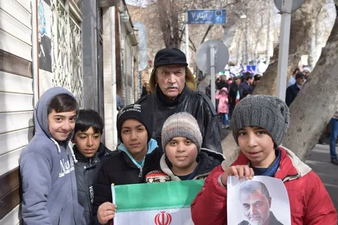 حماسه مردمی ۲۲ بهمن پیروزی انقلاب اسلامی درمحلات