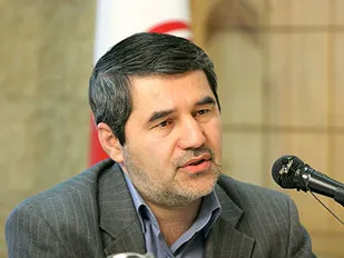 نامورمطلق: وزارت ارشاد بدترین راه حل را انتخاب کرد
