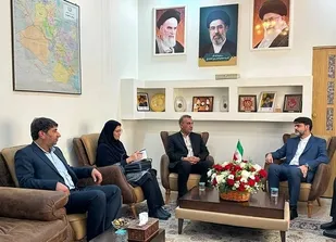 بررسی ظرفیت&zwnj;های توسعه بخش گردشگری میان استان&zwnj;های خوزستان و بصره عراق