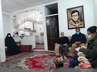 دیدار دانش آموزان بسیجی با خانواده شهید شفیعی