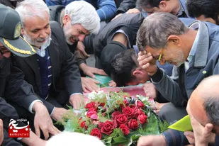 تشییع شهید گمنام دوران دفاع مقدس در خلیل آباد