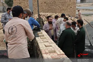 جهادگران بسیجی ۴۷ خانه برای محرومان در اراک می&zwnj;سازند