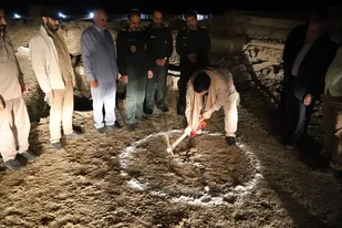 افتتاح زائرسرای استان قم در اردوگاه شهید باکری خرمشهر