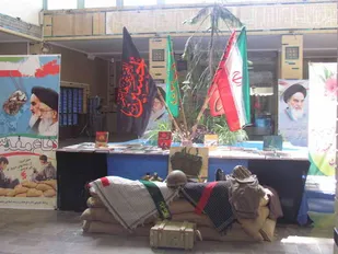 برپایی نمایشگاهی از مجموعه کتاب های دفاع مقدس در شاهرود