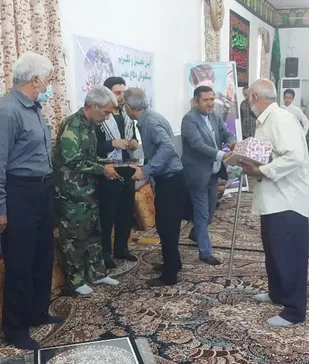مراسم دعای ندبه همراه با تجلیل از رزمندگان دفاع مقدس شهر بهارستان برگزار شد