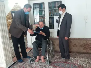 دیدار با هنرمند و جانباز دفاع مقدس در شهرری
