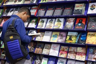 ششمین روز نمایشگاه ملی کتاب دفاع مقدس