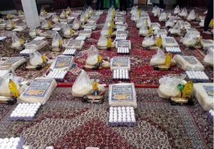 توزیع 500 بسته معیشتی همزمان با رمضان در ارومیه