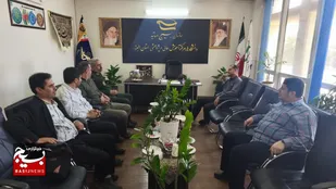 تاکید بر تربیت جوانان تراز انقلاب، در جلسه مشترک فرمانده سپاه ناحیه امام سجاد (ع) و سازمان بسیج اساتید استان البرز
