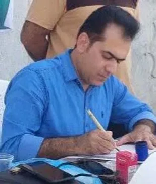 کسب مقام اول خوشنویس خوزستانی استاد ابراهیم دلاوران&nbsp; در جشنواره خوشنویسی آرابسک آیات در دبی