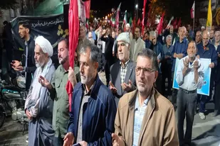 اجتماع مردم شهرستان نهاوند در حمایت از نیروهای مسلح
