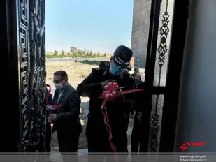 افتتاح یک واحد مسکونی ۷۵ متری مسکن محرومین در شهر فرمهین با حضور فرمانده سپاه روح الله استان مرکزی