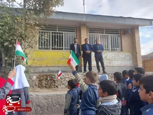 آیین نمادین زنگ ایثار و مقاومت نواخته شد