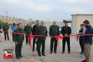 هدیه جهادگران بسیج سازندگی به ورزشکاران با &nbsp;افتتاح اولین زمین چمن استاندارد مینی فوتبال خوزستان&nbsp;