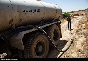 مستند "از غیزانیه تا تهران" رونمایی شد