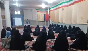 برگزاری کارگاه آموزشی مهارت های همسرداری و تربیت فرزندان در هفته بسیج