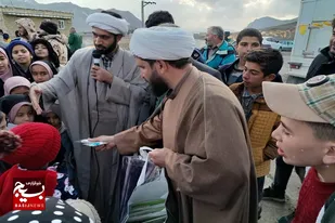 اجرای برنامه&zwnj;های فرهنگی به مناسبت نیمه شعبان توسط گروه جهادی خیبر ملایر