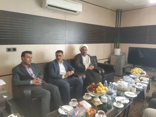 نشست هم اندیشی مسئول بسیج اصناف سپاه فتح با رئیس جدید اتاق بازرگانی استان