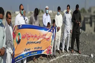 کلنگ ساخت دو فضای آموزشی به همت یک گروه جهادی در زرآباد به زمین زده شد