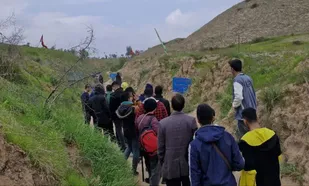 بازدید کاروان راهیان نور دانش&zwnj;آموزی شهرستان کردکوی از یادمان ها و منطقه عملیاتی فتح المبین