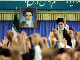 مجاهدت در مسیرِ آرمان&zwnj;های انقلاب/نگاهی به خصوصیات و مسئولیت&zwnj;های مهم &laquo;جنبش دانشجویی&raquo; از منظر رهبر انقلاب