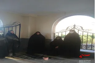 قبور پاک شهیدان با همت بسیجیان روستا افتر در سرخه گلباران شد