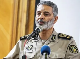 آبروی امروز ارتش مرهون تلاش ایثارگران و شهداست